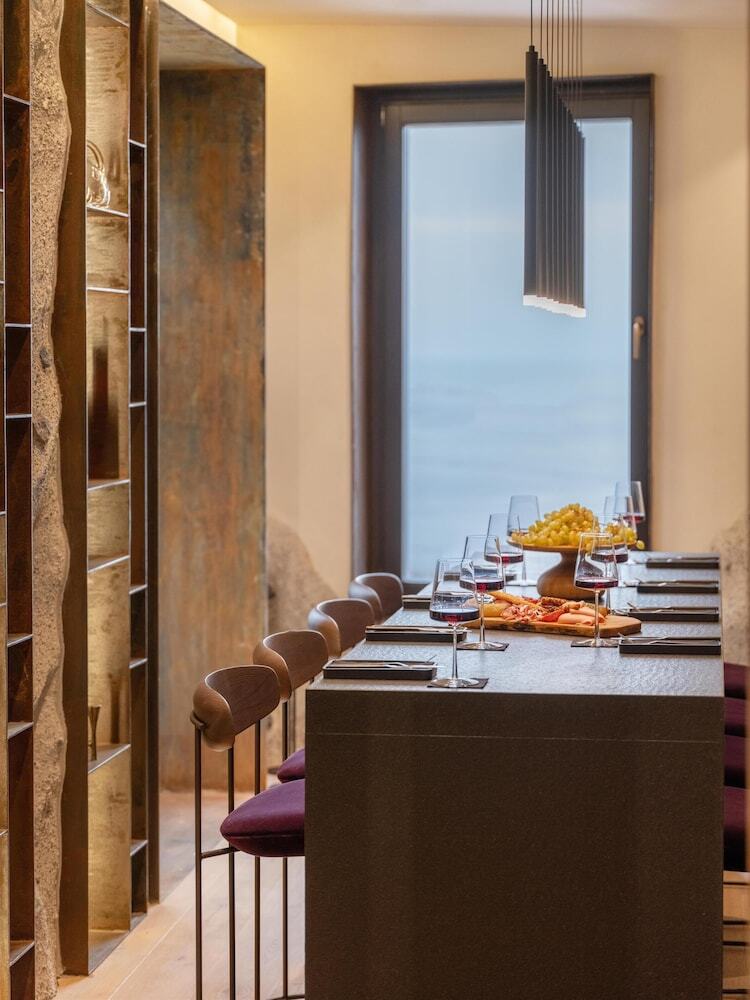 Hotel Santo Mine Oia Suites