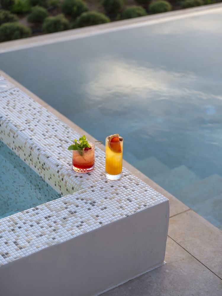 Hotel Santo Mine Oia Suites