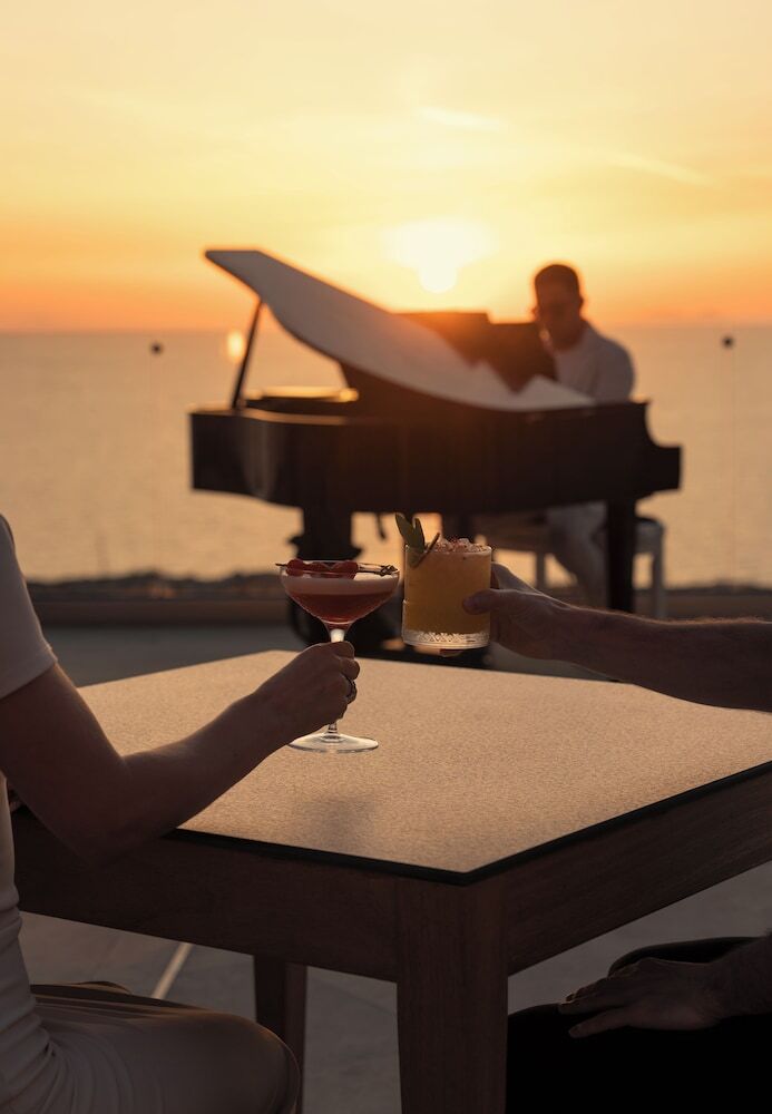 Hotel Santo Mine Oia Suites
