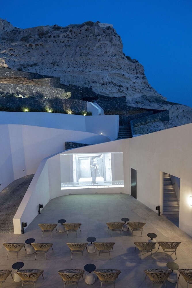 Hotel Santo Mine Oia Suites