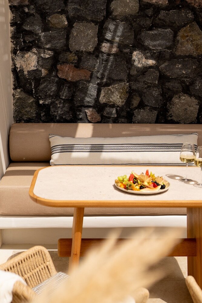 Hotel Santo Mine Oia Suites