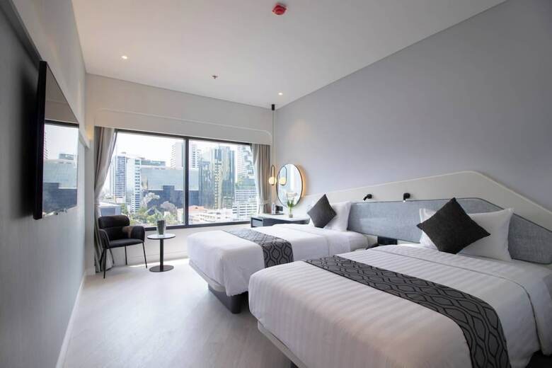 Queensland Hotel Bangkok