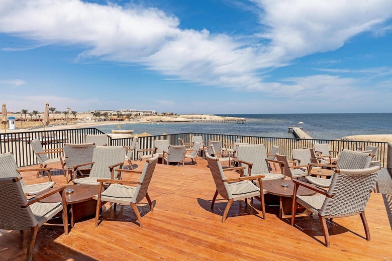 Hotel Sentido Naga Bay