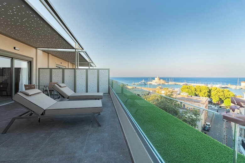 Hotel Philia Center Suites