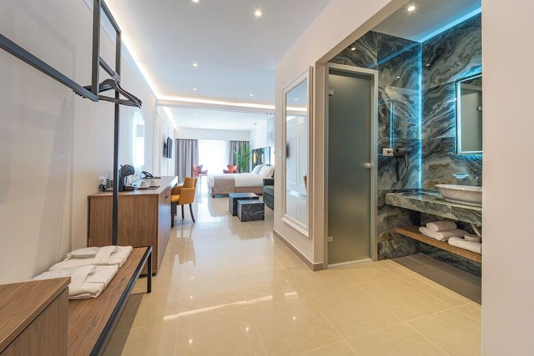 Hotel Philia Center Suites
