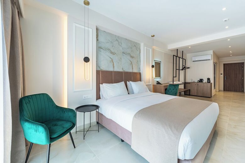 Hotel Philia Center Suites