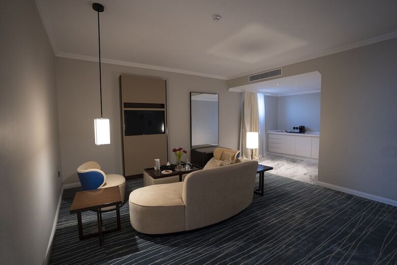 Prime Al Corniche Hotel
