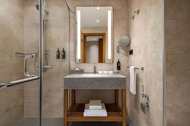 Hotel Ramada Encore By Wyndham Tashkent