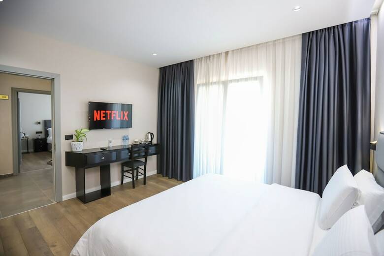 Imperator Hotel