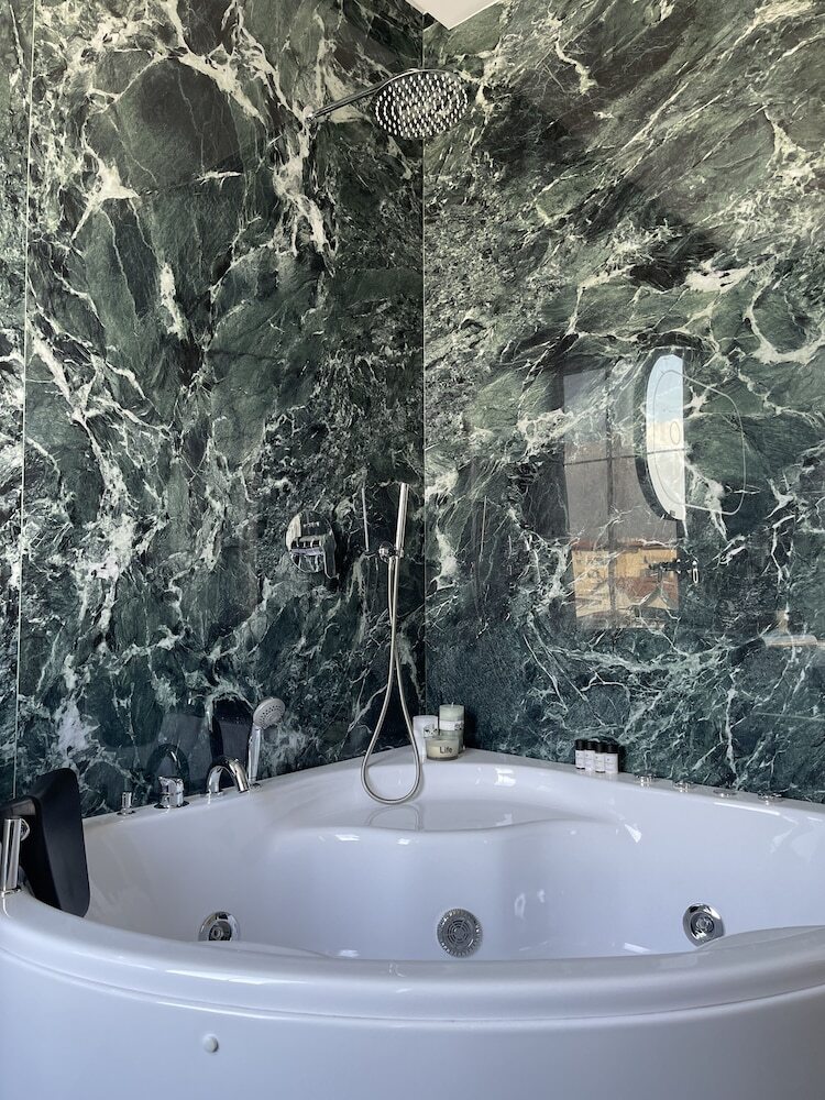 Imperator Hotel
