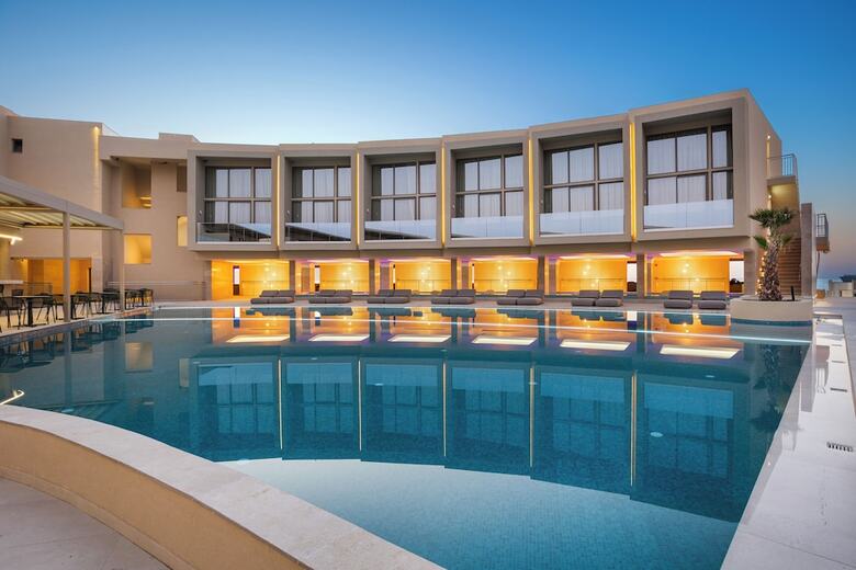 Hotel Ventale Island Breeze Resort