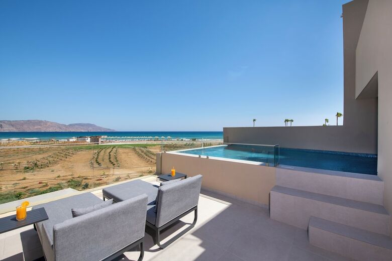Hotel Ventale Island Breeze Resort