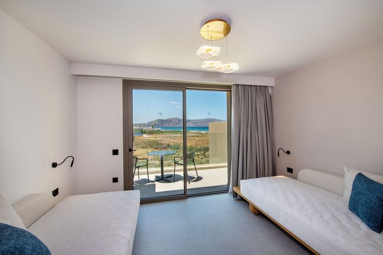 Hotel Ventale Island Breeze Resort