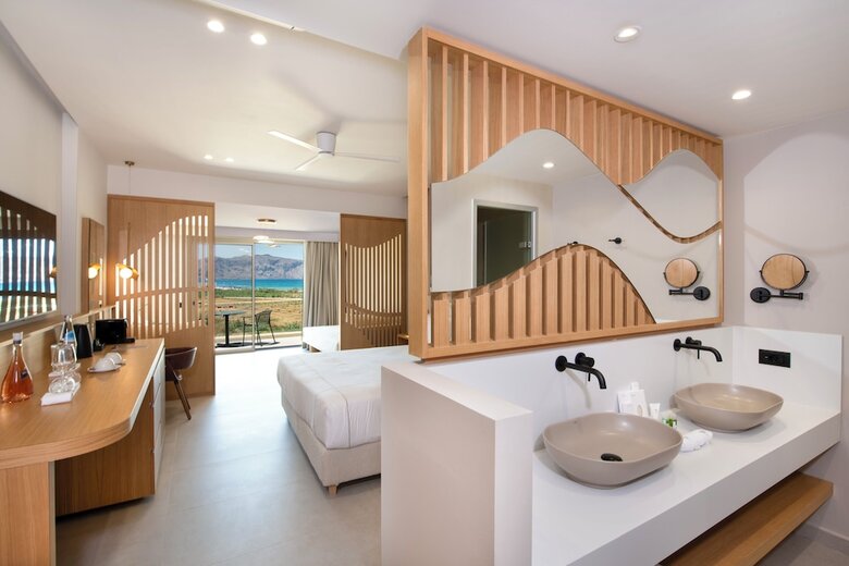 Hotel Ventale Island Breeze Resort