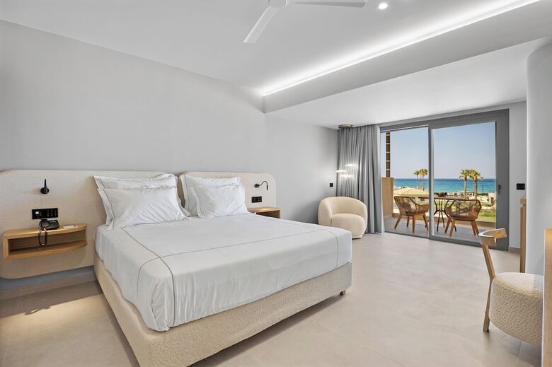 Hotel Ventale Island Breeze Resort