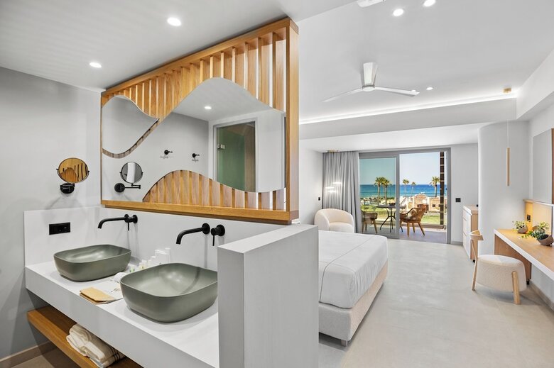 Hotel Ventale Island Breeze Resort