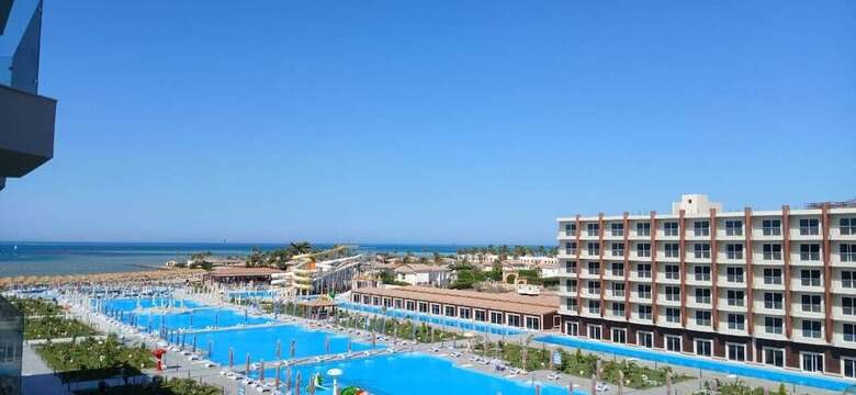 Hotel Rewaya Majestic Resort
