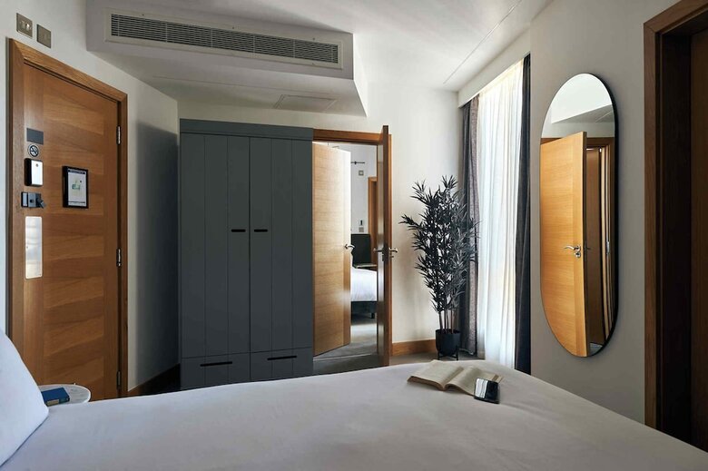 Hotel L�bere London Edgware Road