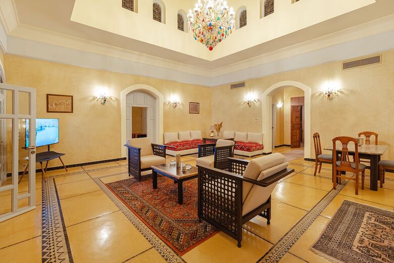 Hotel Palais Alcazar