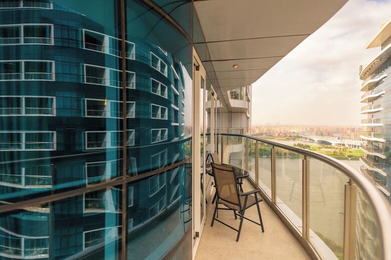 Aparthotel Nile Suites Plaza Apartments