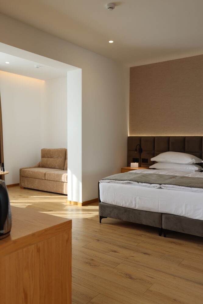 Sibb Hotel
