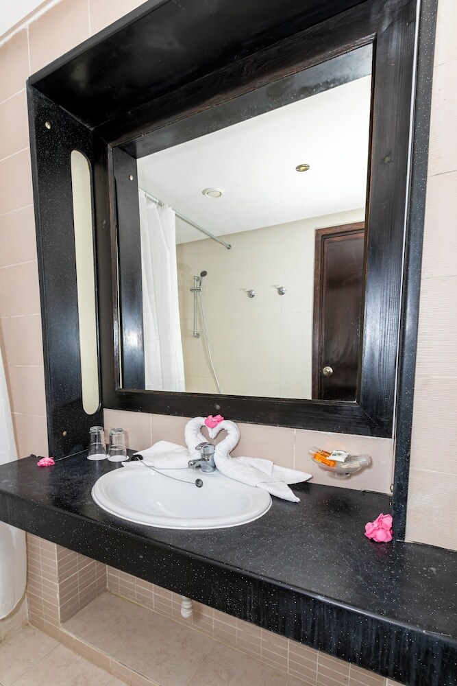Hotel Le Petit Palais Djerba & Spa