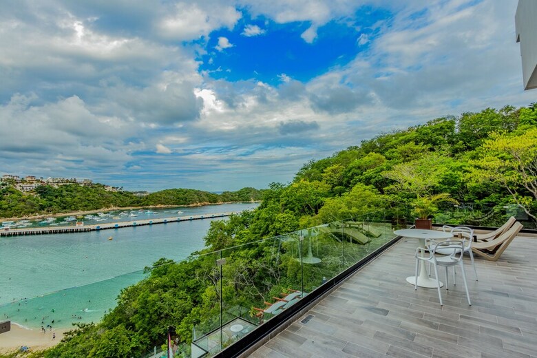 Hotel Nir� Ocean Suites By Binniguenda