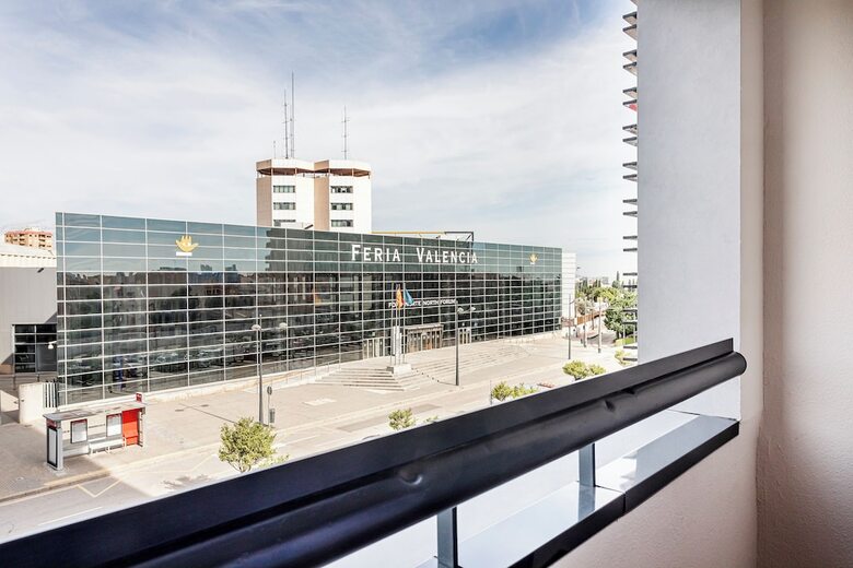 Hotel B48 Valencia Feria