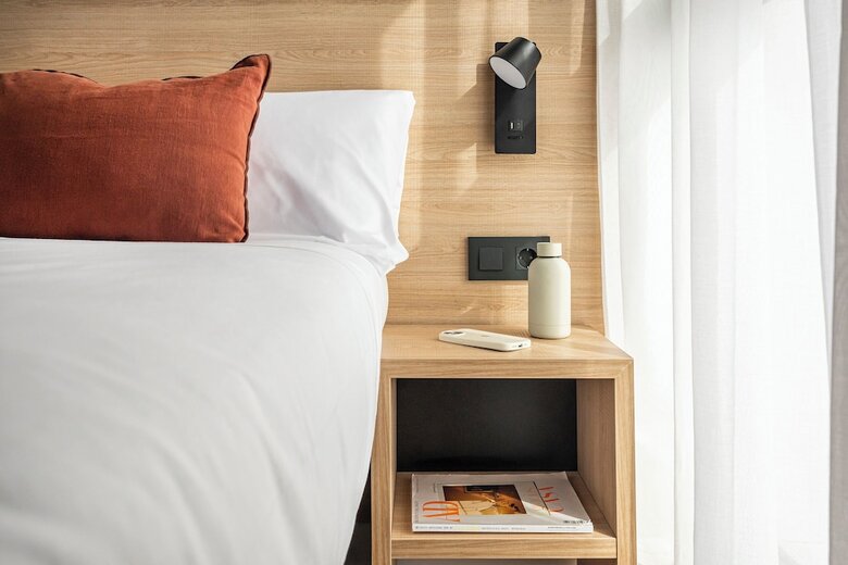 Hotel B48 Valencia Feria