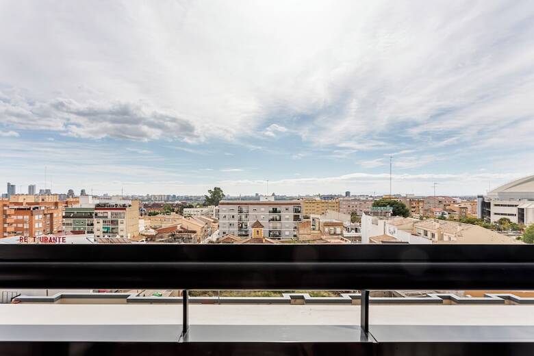Hotel B48 Valencia Feria