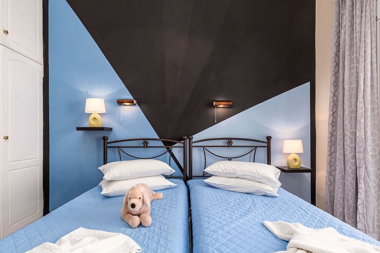 Riviera Seaside Hotel By Estia