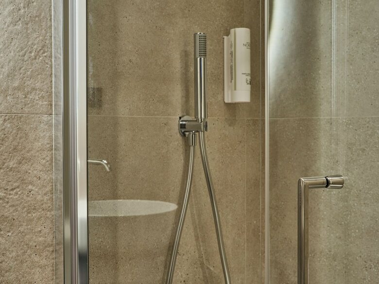 Hotel B48 Oviedo �pera