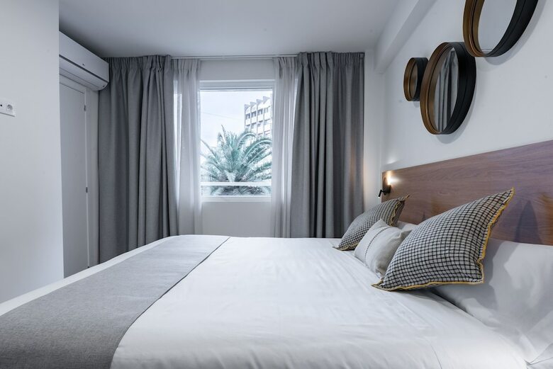 Aparthotel Smartr Valencia Turia