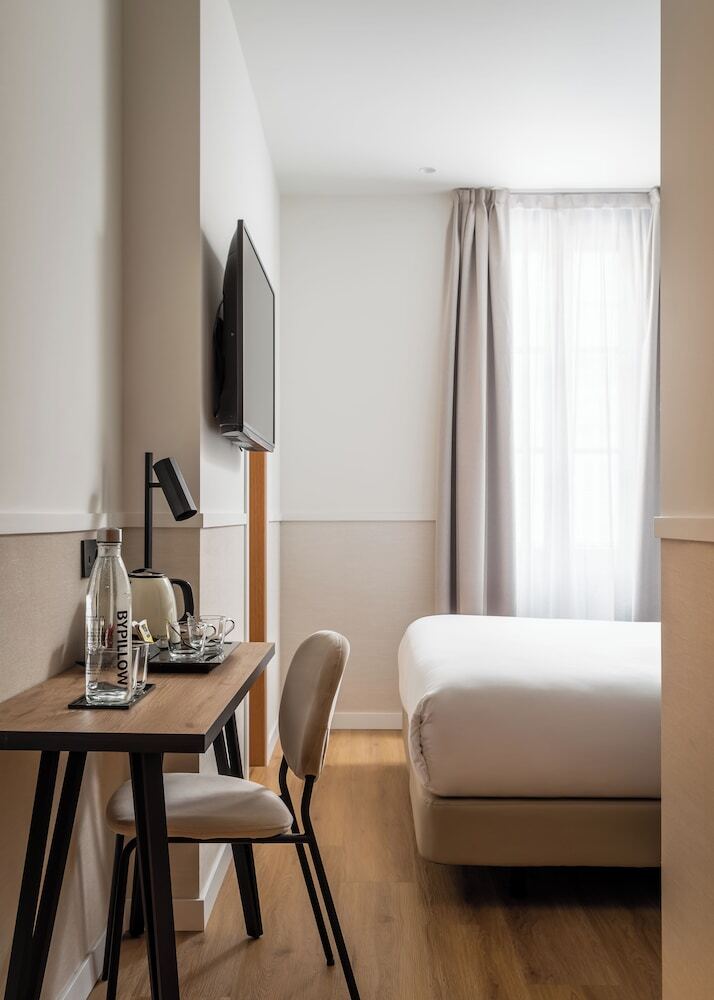 Hotel Bypillow Sinfon�a