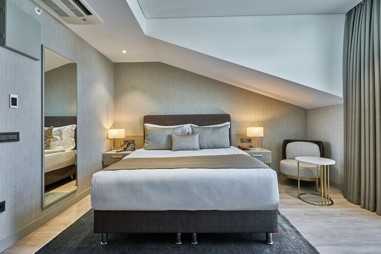 Rayelin Hotel Old City
