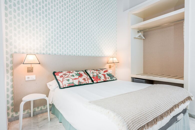 Hotel Smartr Sevilla Las Due�as