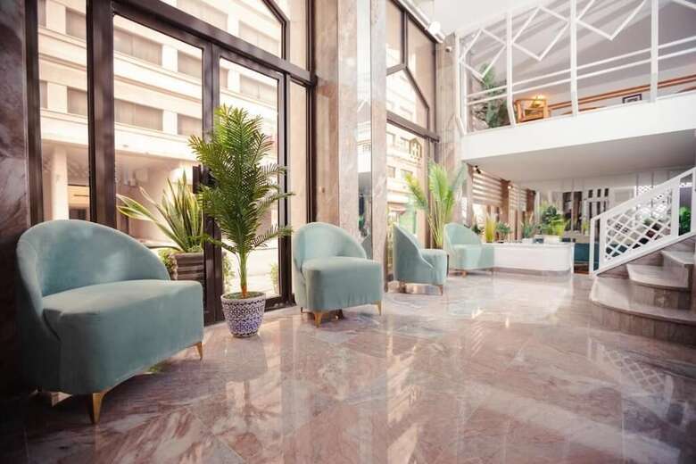 Hotel Le National