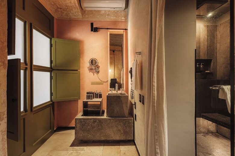 Hotel Pug Seal Oaxaca