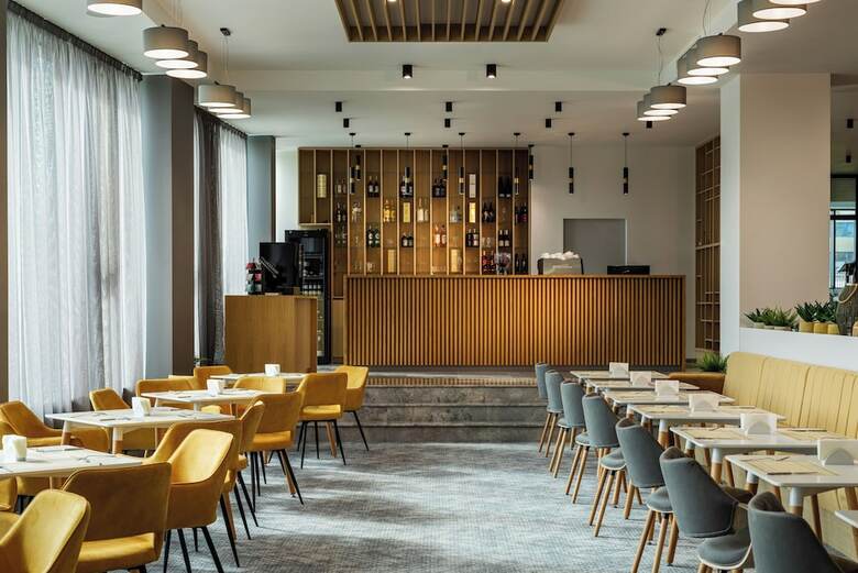 B1 City Hotel