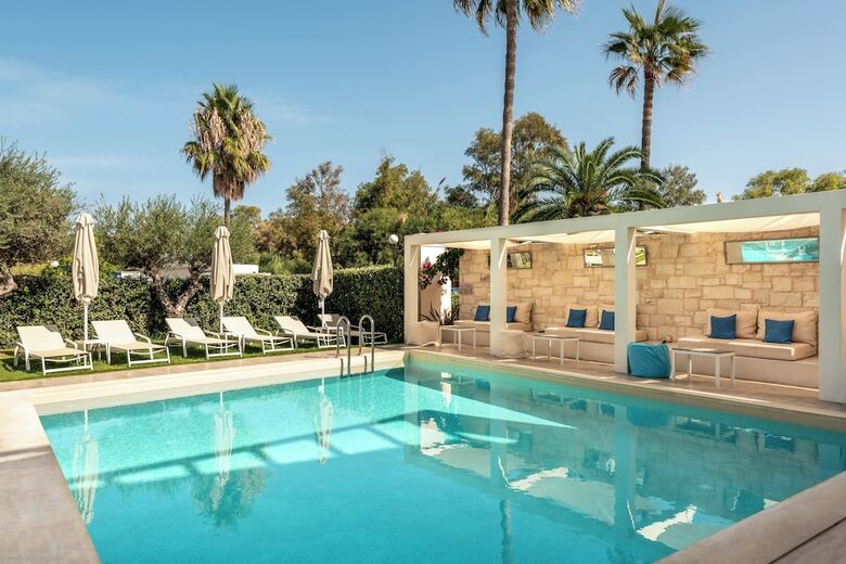 Hotel Airis Boutique & Suites