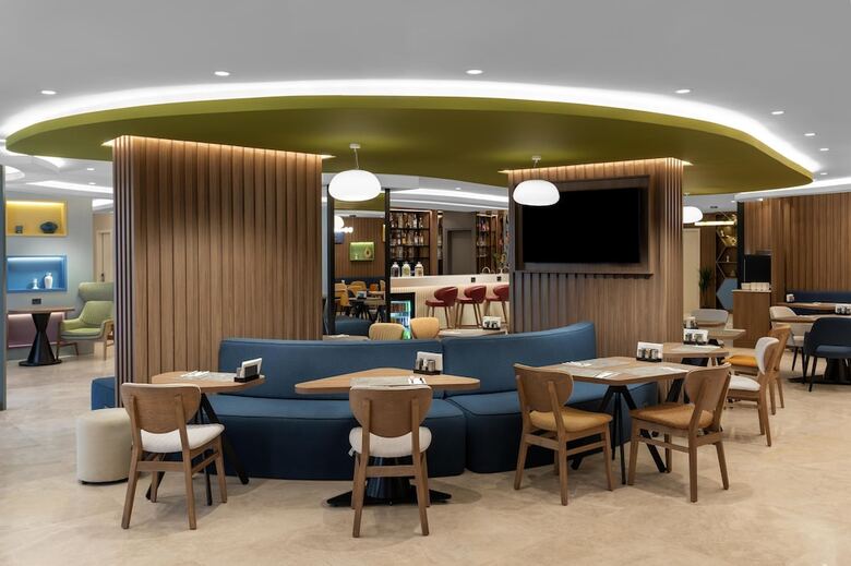 Hotel Hampton By Hilton Istanbul Sisli