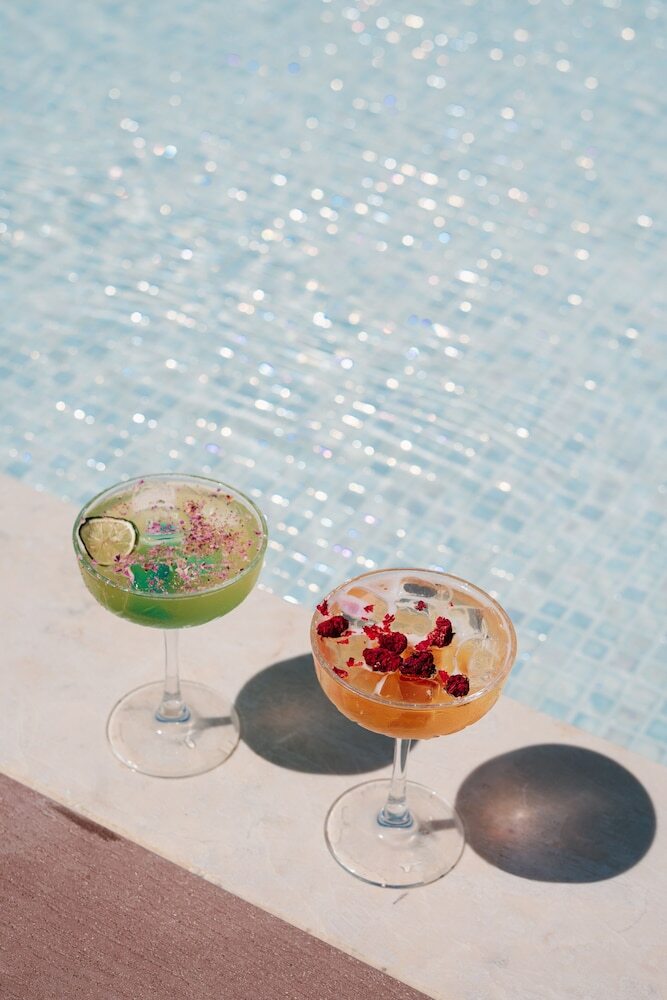 Lures Hotel