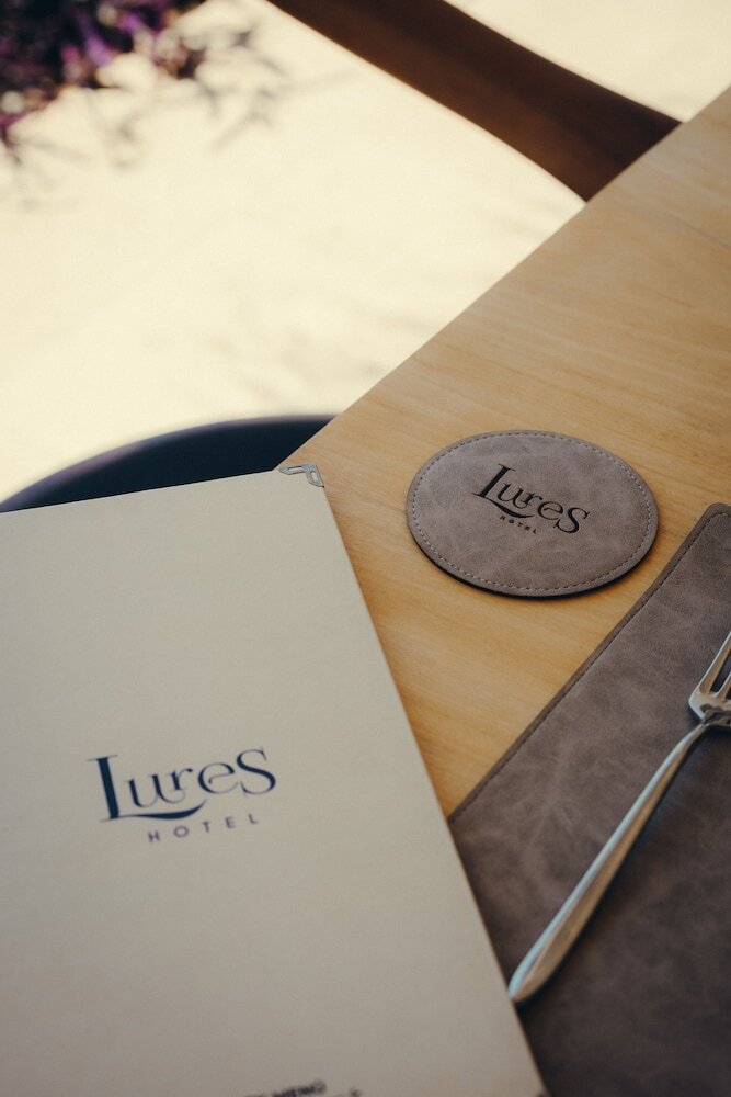 Lures Hotel