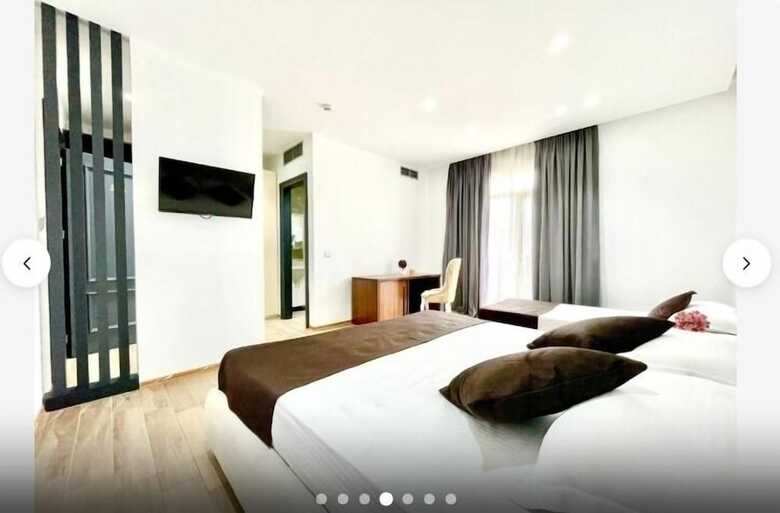 Amh Hotel
