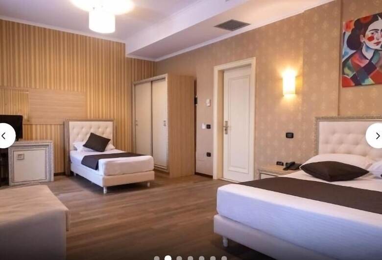 Amh Hotel