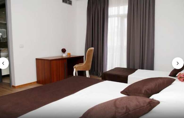Amh Hotel