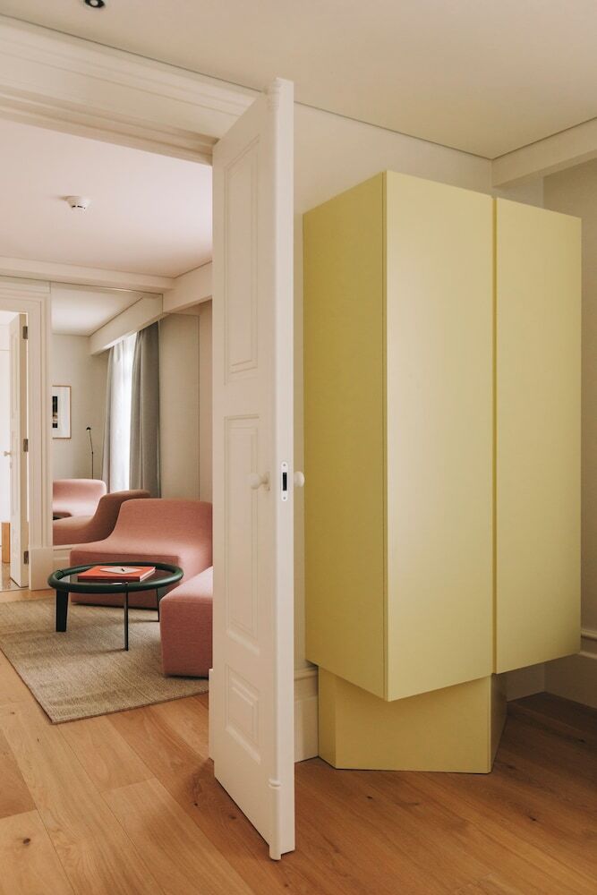 Hotel Lenscape Coterie
