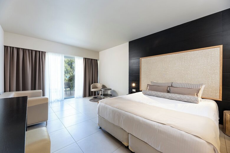 Hotel Akti Coast Club