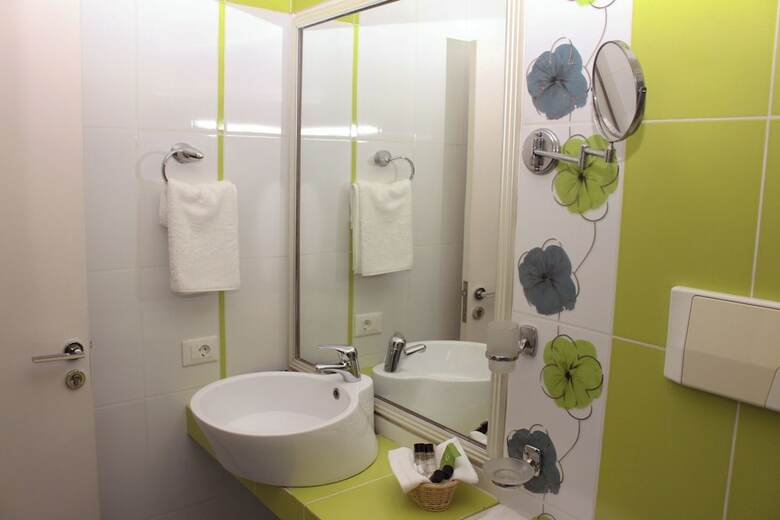 Theranda Boutique Hotel