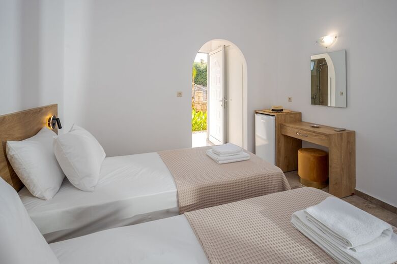 Hotel Amara Seaside By Estia